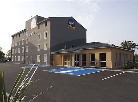 Ace Hotel Riom Zewnętrze zdjęcie