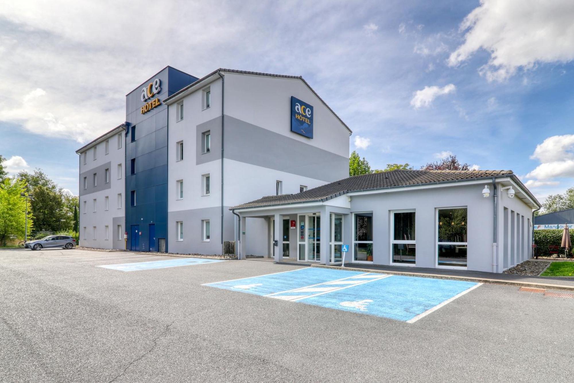 Ace Hotel Riom Zewnętrze zdjęcie