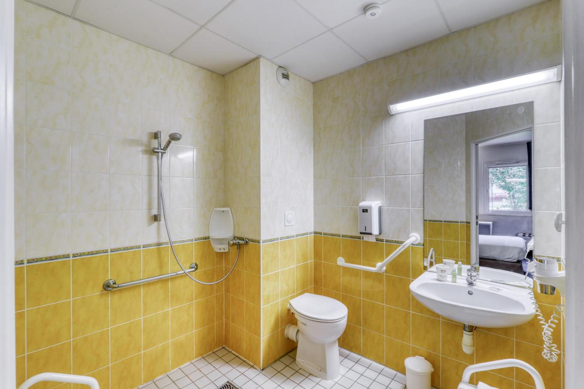 Ace Hotel Riom Zewnętrze zdjęcie