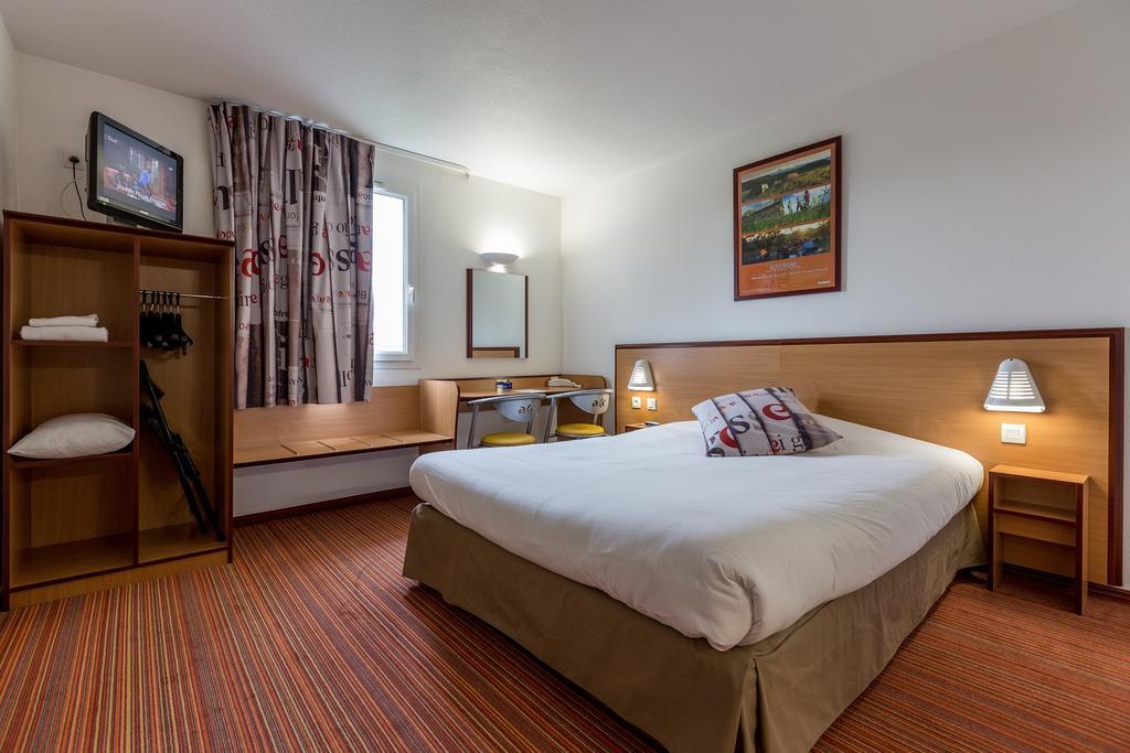 Ace Hotel Riom Zewnętrze zdjęcie